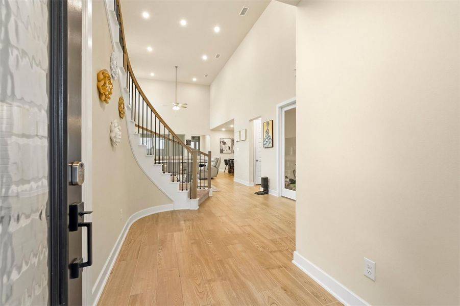 Spacious, unfurnished interior of a new home in Candela, Richmond (Image 20). Spacious, unfurnished interior of a new home in Candela, Richmond (Image 20).