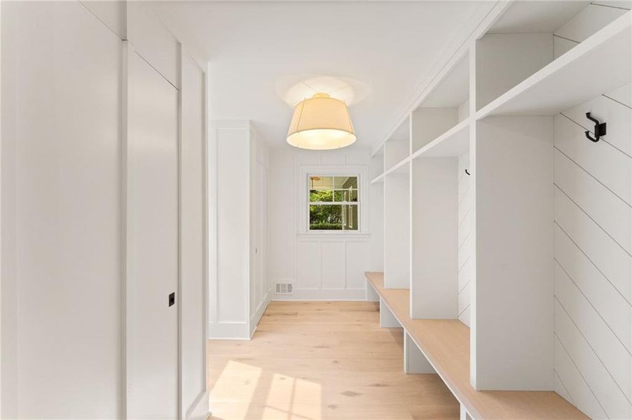 Spacious, unfurnished interior of a new home in , Dawsonville (Image 22).