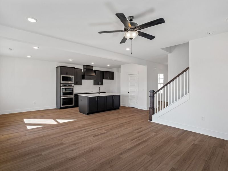 Spacious, unfurnished interior of a new home in Woods Crossing, Gallatin (Image 24).
