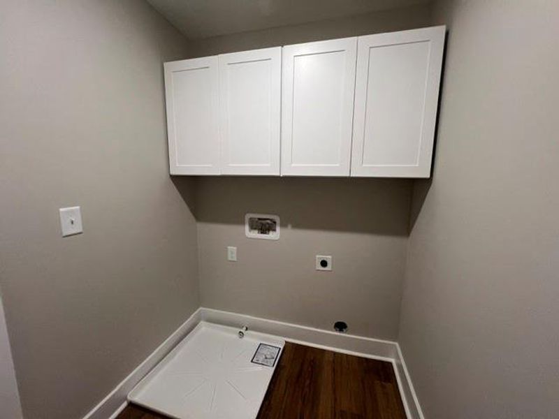 Spacious, unfurnished interior of a new home in , Mount Airy (Image 29).