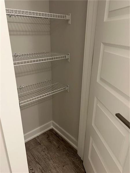 Spacious, unfurnished interior of a new home in , Gainesville (Image 61). Spacious, unfurnished interior of a new home in , Gainesville (Image 61).