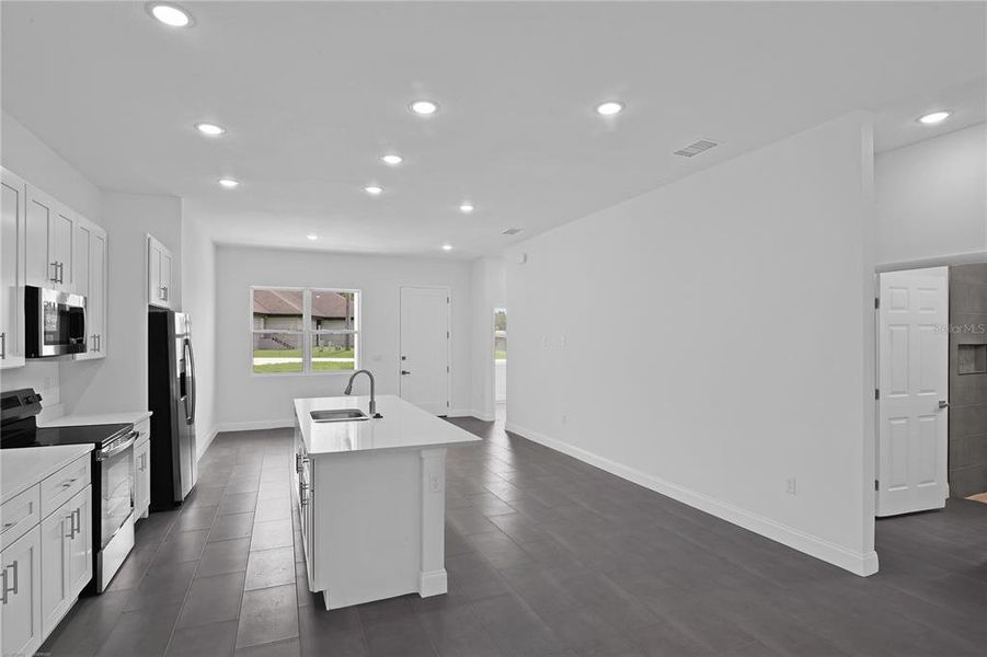 Image 36 of a home in .