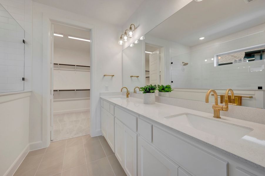 Owner's Bath Owner's Bath