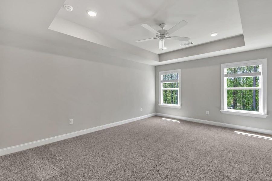 Spacious, unfurnished interior of a new home in , Lawrenceville (Image 33).