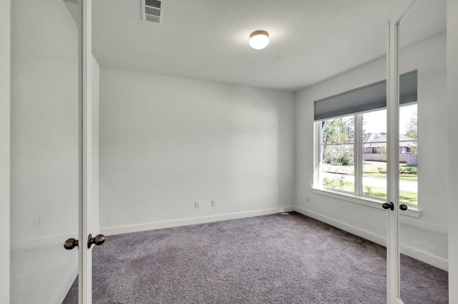 Spacious, unfurnished interior of a new home in , Montgomery (Image 20).