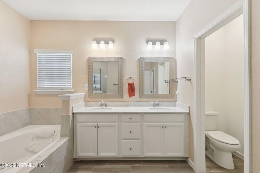 Furnished interior view inside a new home in Longleaf: Longleaf 60s, Jacksonville (Image 29).