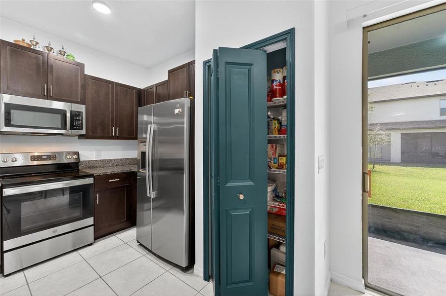 Furnished interior view inside a new home in , Ruskin (Image 31).