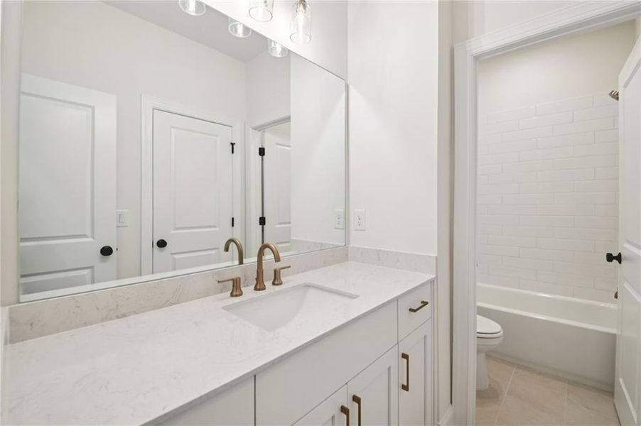 Furnished interior view inside a new home in Ward's Crossing Townhomes, Johns Creek (Image 5).