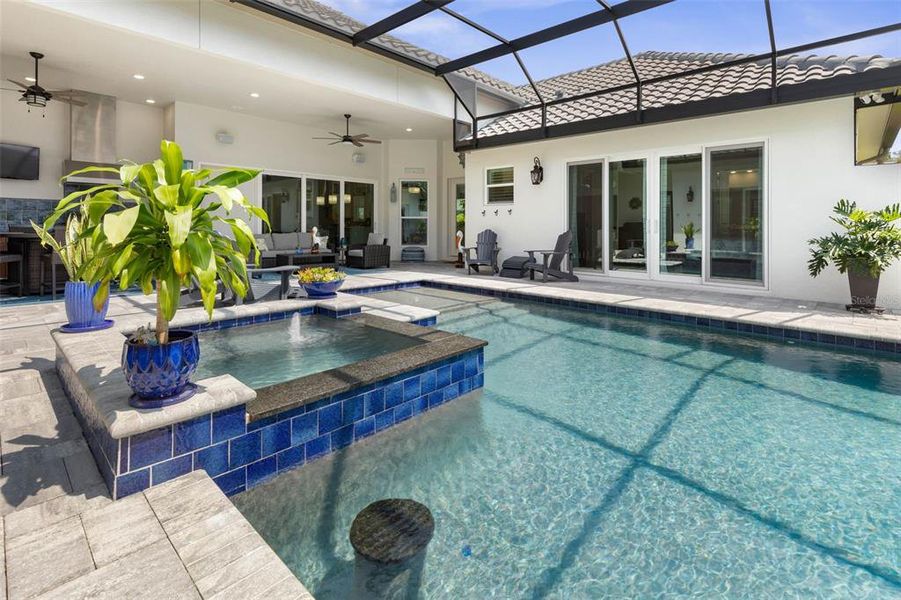 Image 63 of a home in Toscana.