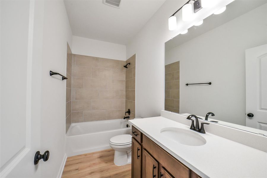 Furnished interior view inside a new home in Mostyn Springs, Magnolia (Image 12). Furnished interior view inside a new home in Mostyn Springs, Magnolia (Image 12).