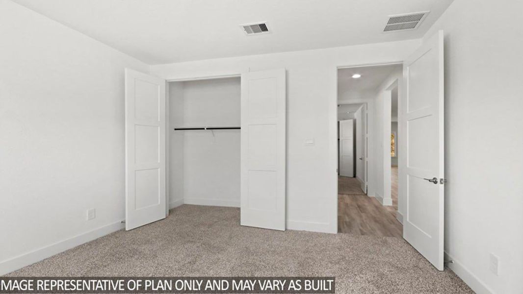 Representative unfurnished interior of a home built from the 2461 by D.R. Horton in River Ranch Estates, Dayton (Image 13). Representative unfurnished interior of a home built from the 2461 by D.R. Horton in River Ranch Estates, Dayton (Image 13).