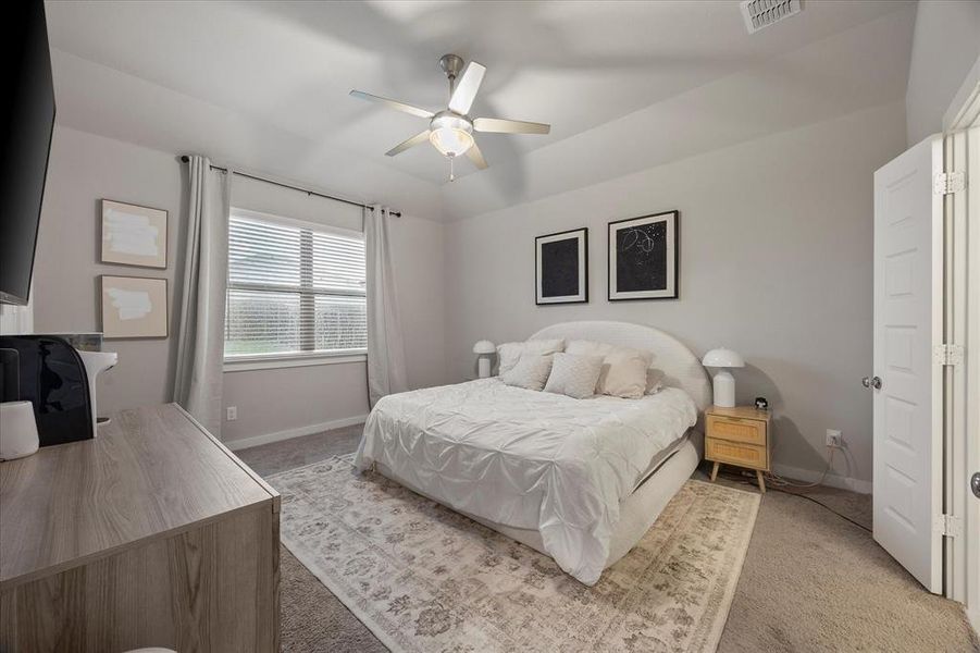 Furnished interior view inside a new home in DeBerry Reserve, Royse City (Image 26). Furnished interior view inside a new home in DeBerry Reserve, Royse City (Image 26).