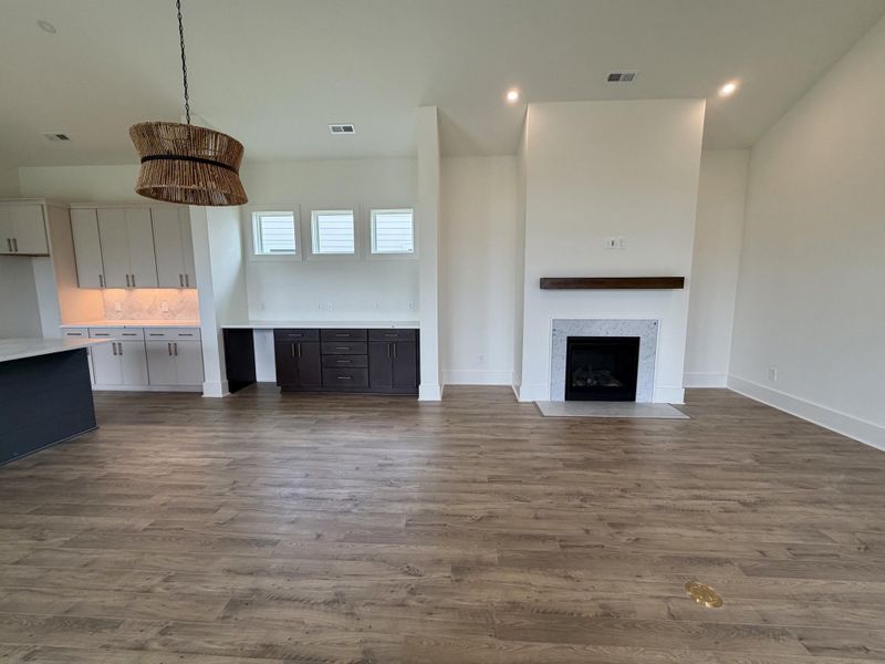 Spacious, unfurnished interior of a new home in , Summerville (Image 15).