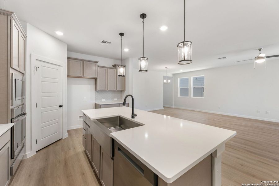 Furnished interior view inside a new home in Veranda, San Antonio (Image 10).