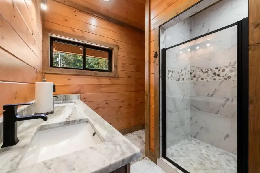 Image 59 of a home in .