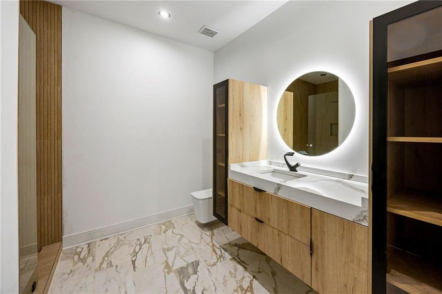 Furnished interior view inside a new home in , Alpharetta (Image 16).