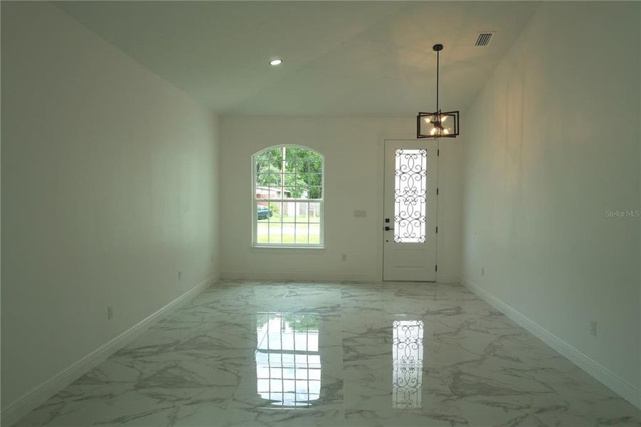 Spacious, unfurnished interior of a new home in , Tampa (Image 53). Spacious, unfurnished interior of a new home in , Tampa (Image 53).