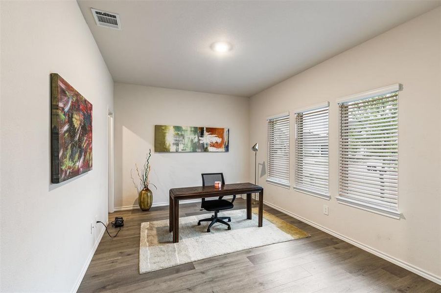 Furnished interior view inside a new home in , Providence Village (Image 5).