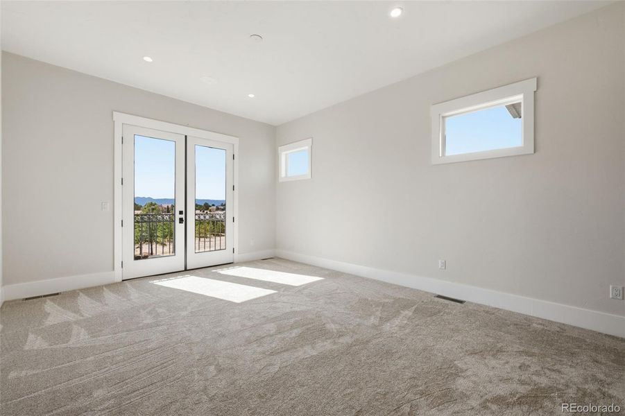 Master Bedroom with Romeo/Juliette balcony Master Bedroom with Romeo/Juliette balcony