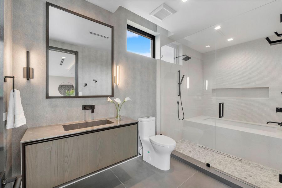 Furnished interior view inside a new home in , Boca Raton (Image 38).