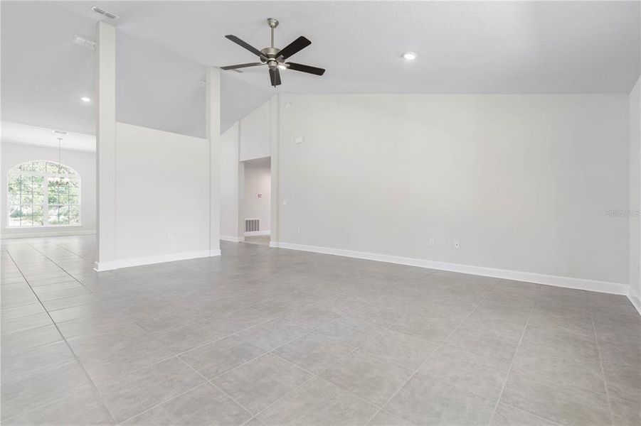 Spacious, unfurnished interior of a new home in Palm Coast, Palm Coast (Image 16).
