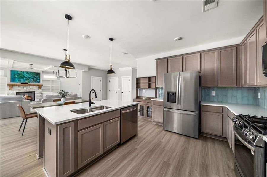 Furnished interior view inside a new home in , Dallas (Image 7).