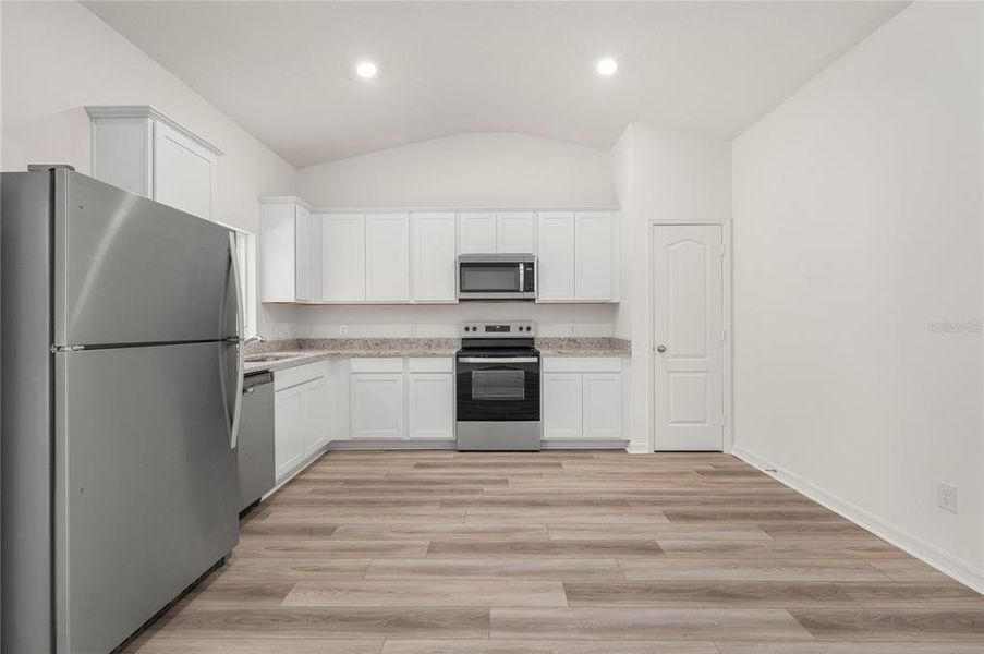 Image 17 of a home in Poinciana.