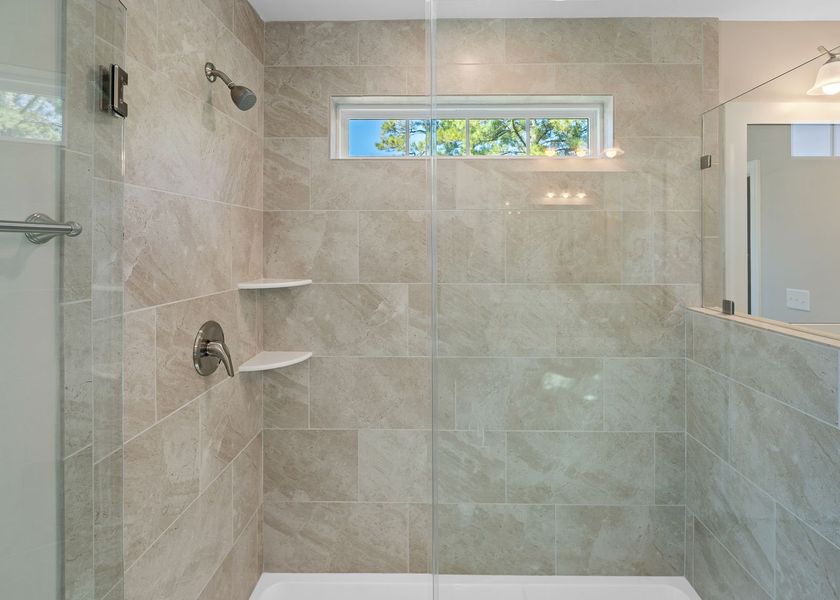 Image 44 of a home in Carolina Creek.