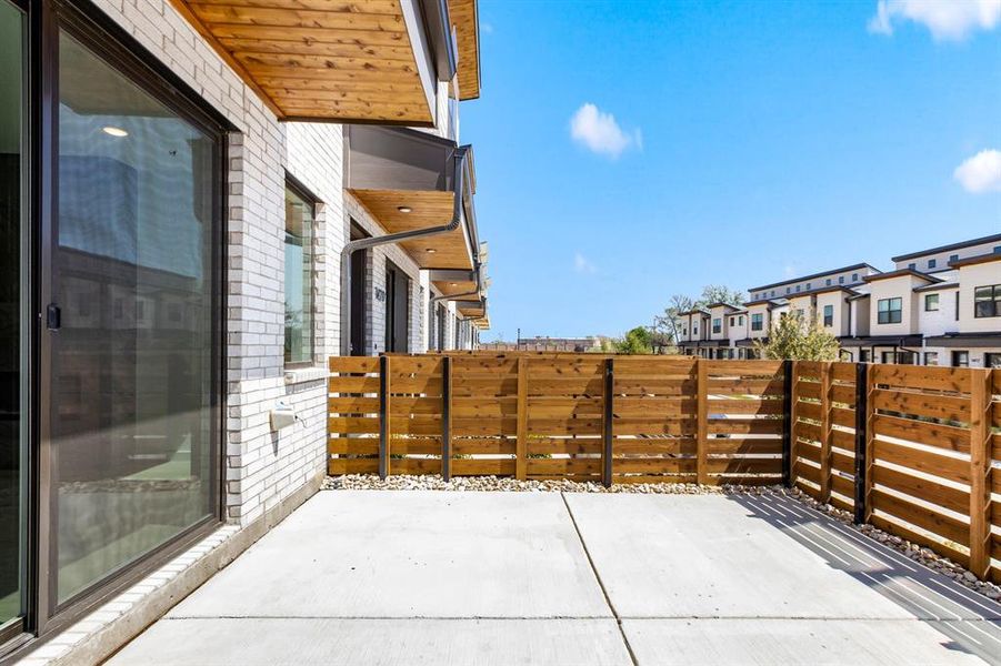 004-1422AzaleaDrive-Melissa-TX-75454-Patio.jpg-FULL