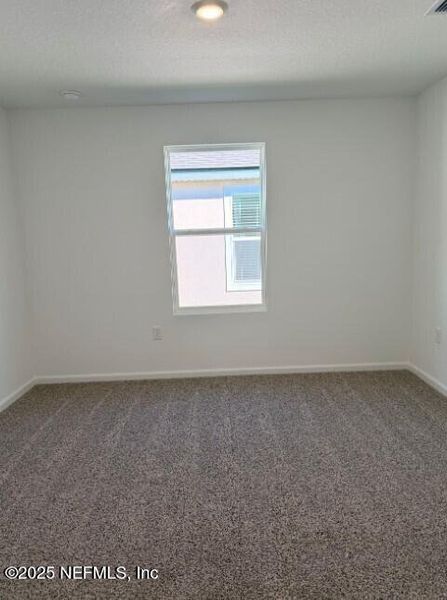 Spacious, unfurnished interior of a new home in Copes Landing, Jacksonville (Image 46).