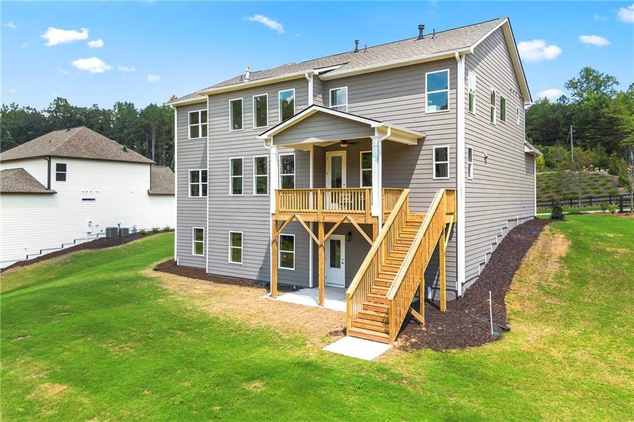 Exterior details and patio area of a home in Sterlington, Canton (Image 4).