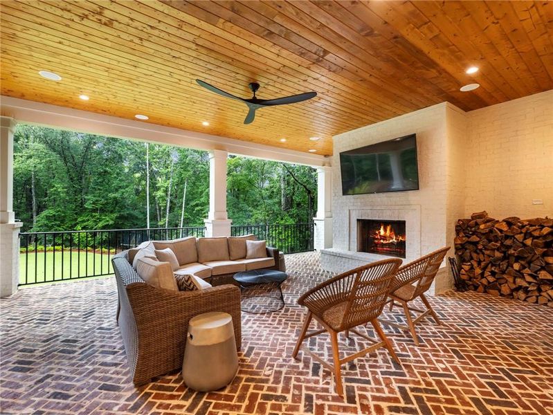 Furnished interior view inside a new home in , Buford (Image 48). Furnished interior view inside a new home in , Buford (Image 48).