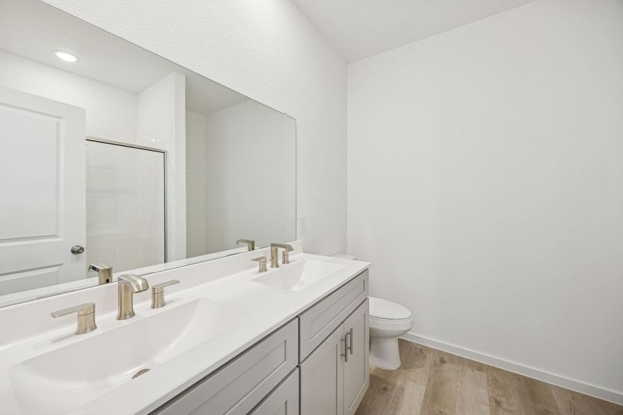 MODEL HOME images may NOT be consistent with the finished product.