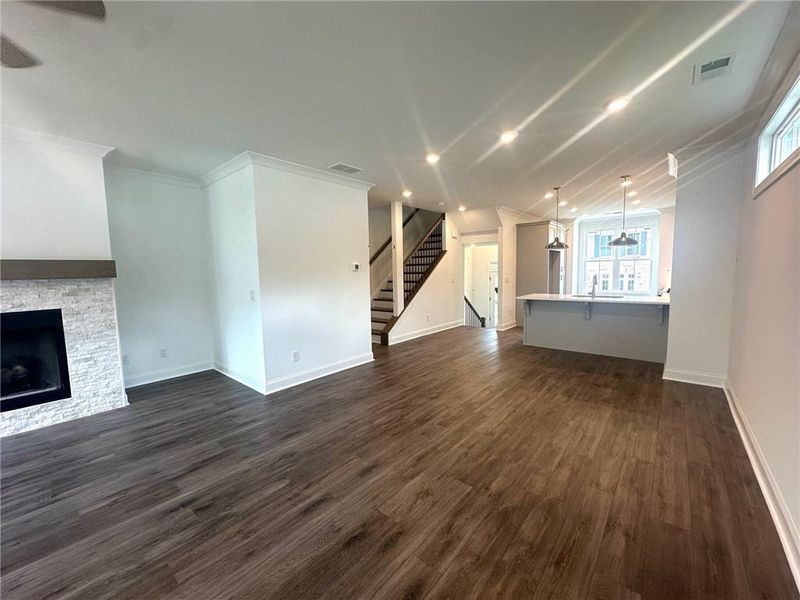Spacious, unfurnished interior of a new home in Evanshire Townhomes, Duluth (Image 22).