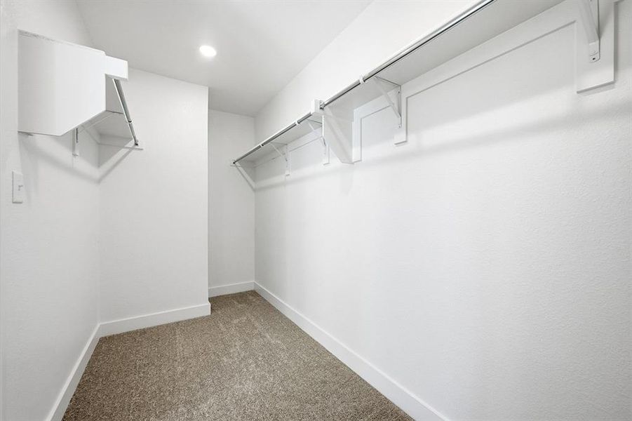 Spacious, unfurnished interior of a new home in Heritage Ranch: 50ft. lots, Sherman (Image 18).