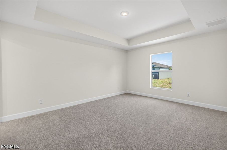 Spacious, unfurnished interior of a new home in Cape Coral, Cape Coral (Image 17). Spacious, unfurnished interior of a new home in Cape Coral, Cape Coral (Image 17).
