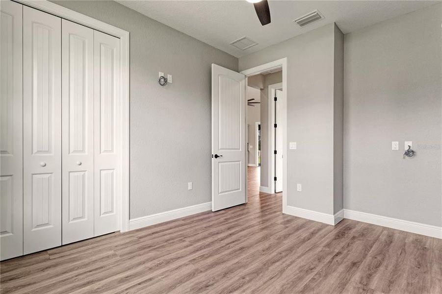 Spacious, unfurnished interior of a new home in , Dunnellon (Image 26). Spacious, unfurnished interior of a new home in , Dunnellon (Image 26).