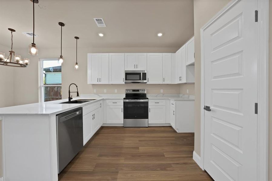 Furnished interior view inside a new home in , Granbury (Image 9).