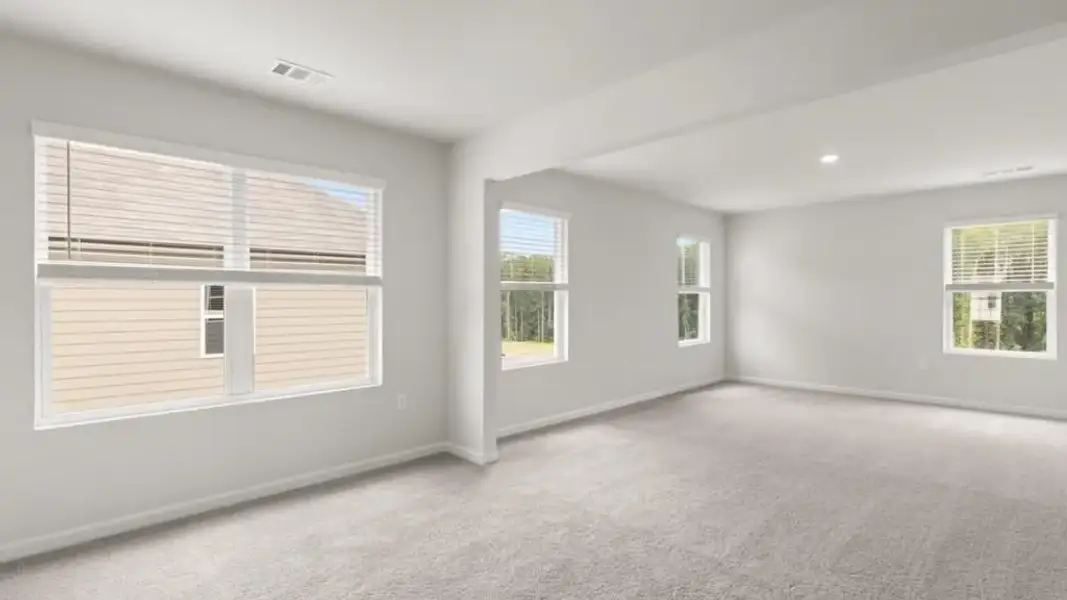 Spacious, unfurnished interior of a new home in Grandview at Lanier, Dawsonville (Image 32).