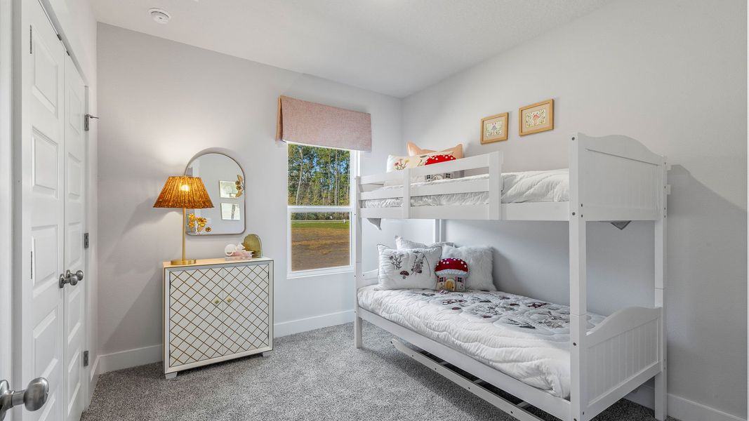 Furnished interior view inside a new home in Colonial East, Panama City Beach (Image 23).