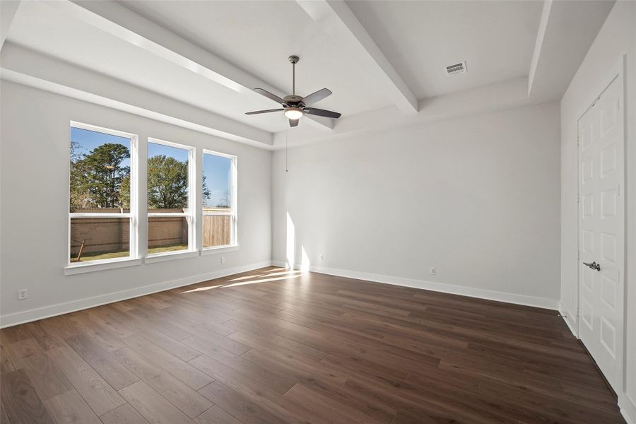 Spacious, unfurnished interior of a new home in Bridgeland, Cypress (Image 19). Spacious, unfurnished interior of a new home in Bridgeland, Cypress (Image 19).