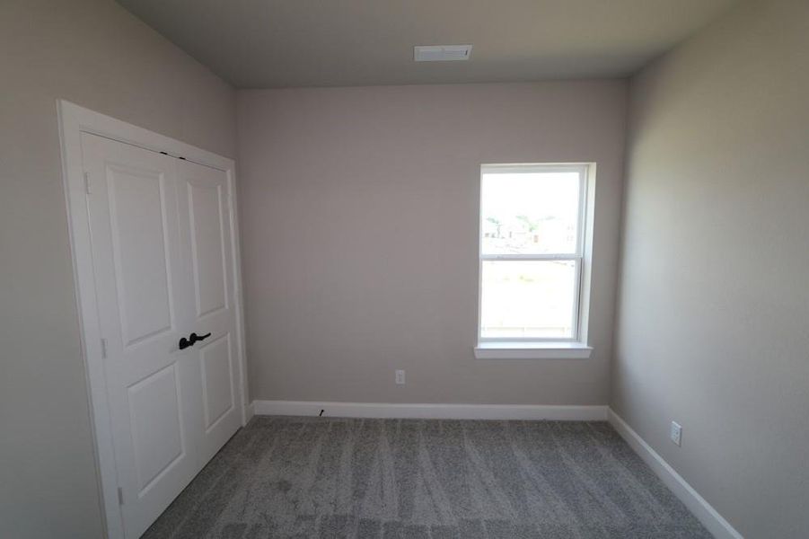 Spacious, unfurnished interior of a new home in Pomona 40' Homesites, Manvel (Image 11). Spacious, unfurnished interior of a new home in Pomona 40' Homesites, Manvel (Image 11).