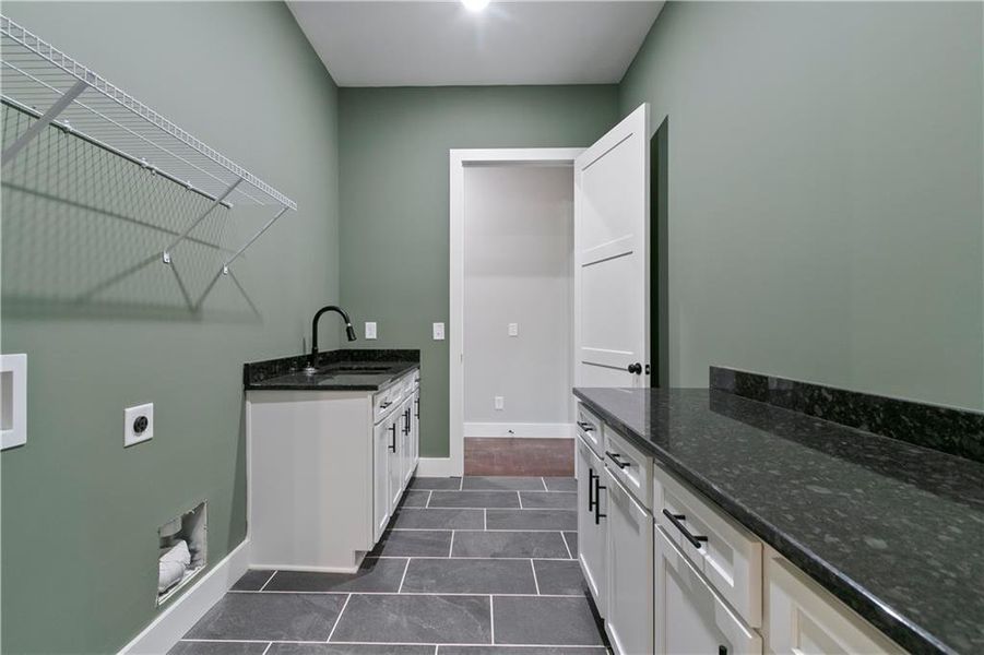 Furnished interior view inside a new home in , Carrollton (Image 5).