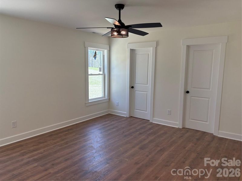 Spacious, unfurnished interior of a new home in , Kannapolis (Image 12).