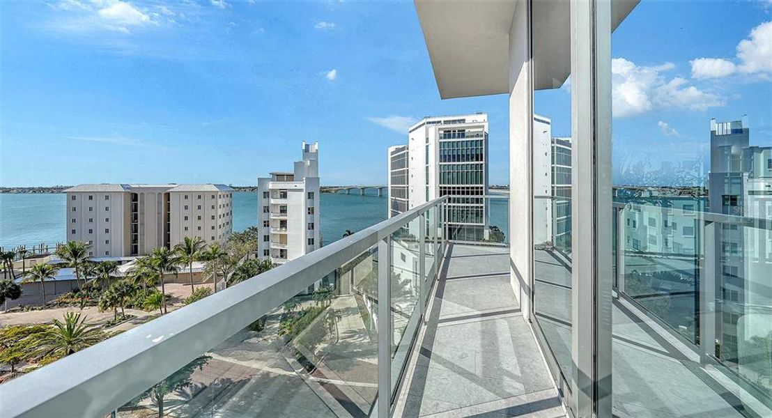 Condo located in Sarasota, FL showcasing its design and architecture (Image 19). Condo located in Sarasota, FL showcasing its design and architecture (Image 19).