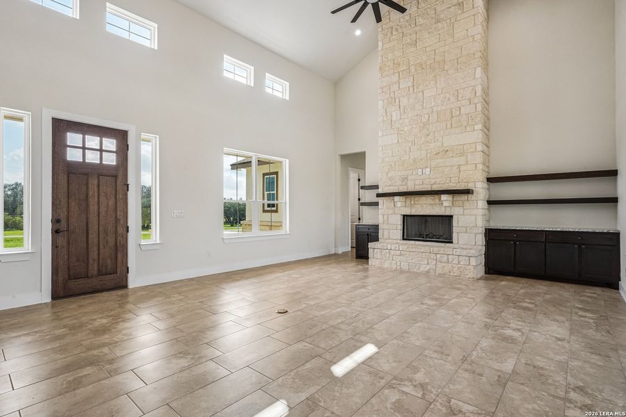 Spacious, unfurnished interior of a new home in , Floresville (Image 34). Spacious, unfurnished interior of a new home in , Floresville (Image 34).