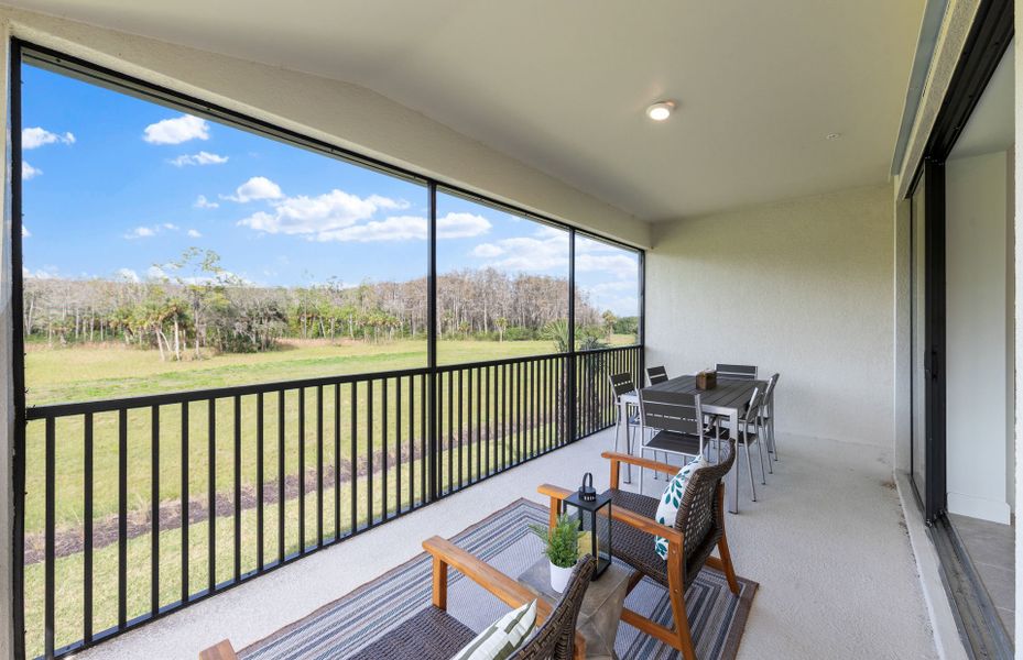 Beautiful Florida views from screened-in lanai