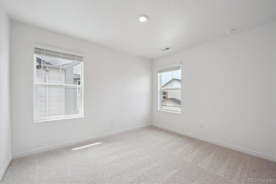 Spacious, unfurnished interior of a new home in Horizon Uptown, Aurora (Image 14). Spacious, unfurnished interior of a new home in Horizon Uptown, Aurora (Image 14).