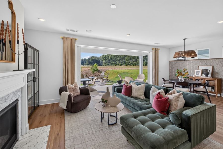 Representative furnished interior of a home built from the Wynfield by Pulte Homes in Amherst, McDonough (Image 6).