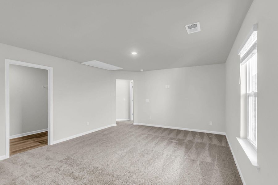 Spacious, unfurnished interior of a new home in Wildcat Chase, Summerville (Image 20).